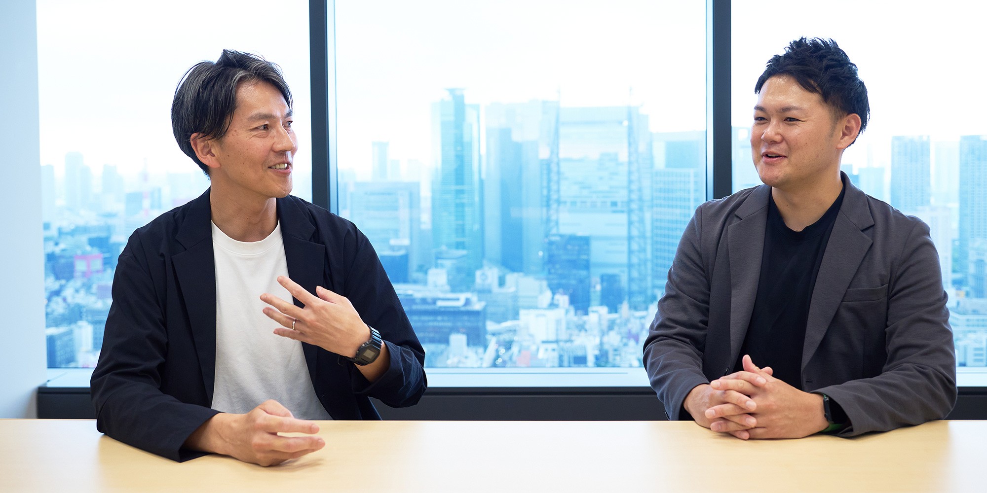 談笑している日比野様と西林様