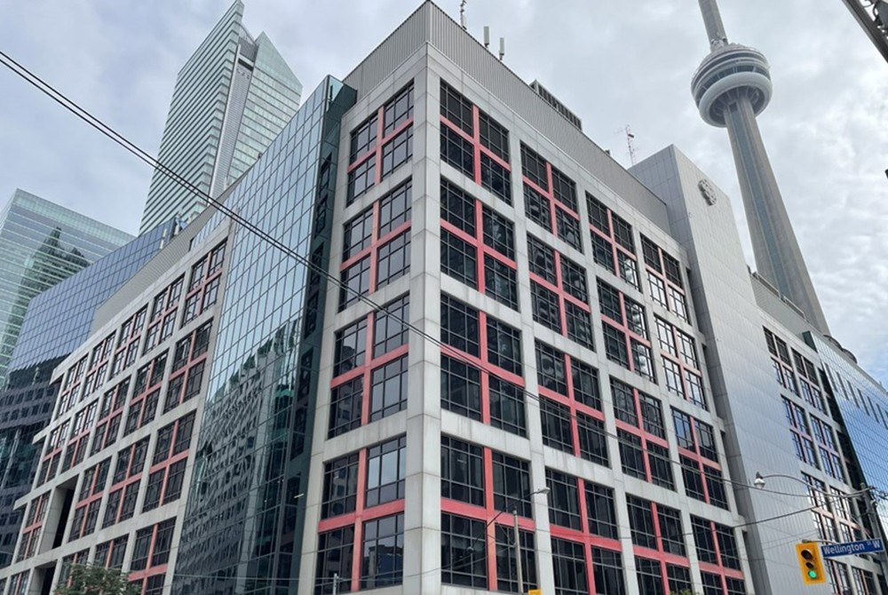 Telehouse  Canada建物の外観