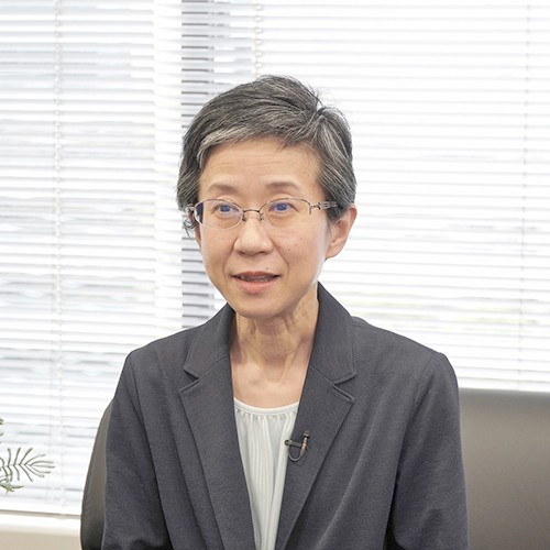 社長室 情報システム部長 柳川 美輪子様