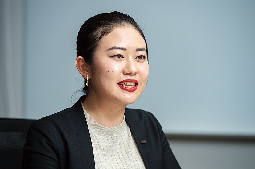 KDDI株式会社 ソリューション営業本部 営業1部 営業3グループ 主任 内野 友梨香