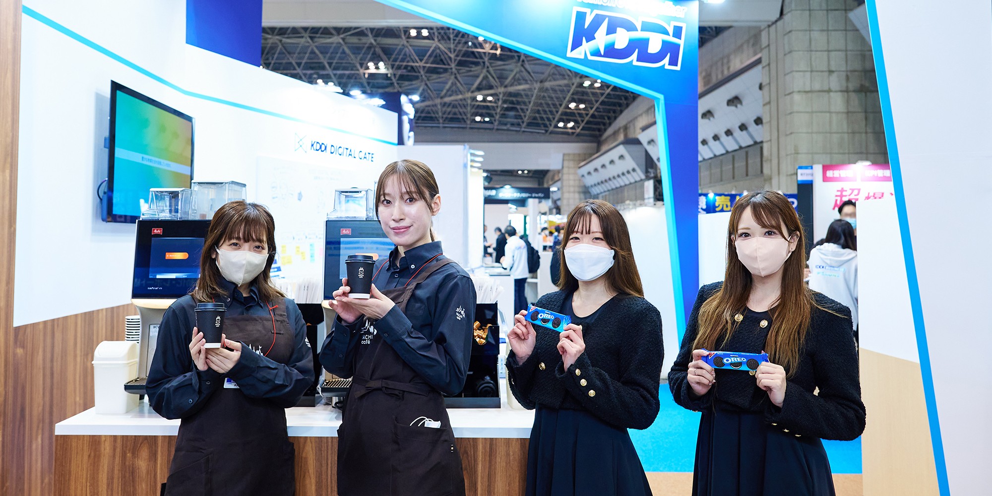 KDDIブースの様子