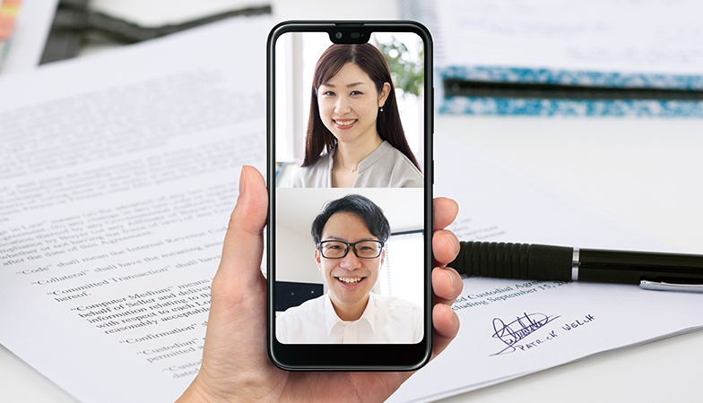 GRATINA KYV48|モバイル/スマートフォン|au法人向け|KDDI株式会社 GRATINA KYV48|モバイル/スマートフォン|au法人向け|KDDI株式会社