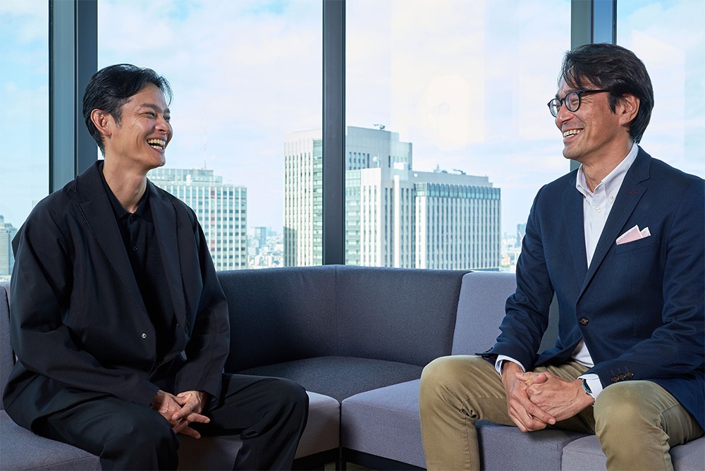 横山氏と藤井の対談の様子