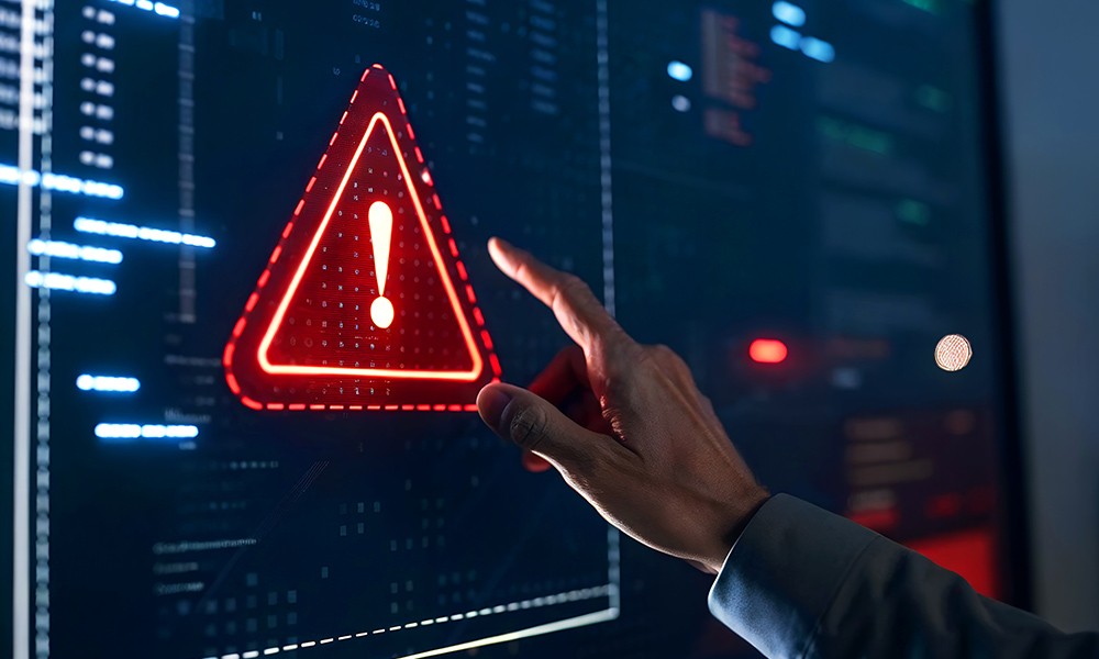 サイバー攻撃の巧妙化と多様化のイメージ画像